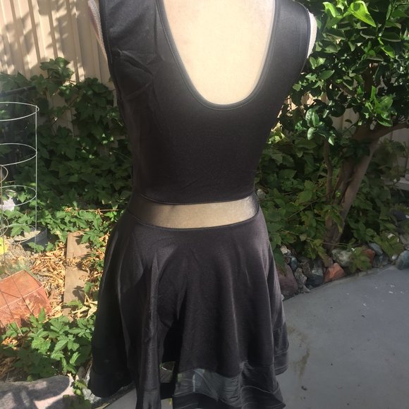 Little black dress mesh panels - Picture 7 of 9